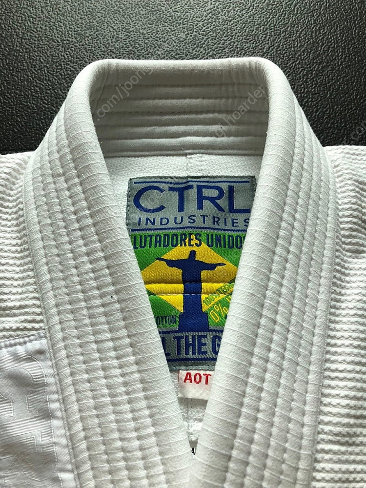컨트롤 CTRL Tudo Branco A0L (팔다리 긴 A0, A1F 랑 비슷) 판매합니다. 주짓수 도복 이미지