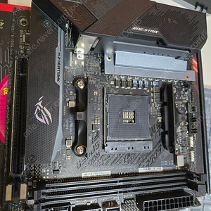 Asus B550i Strix 판매합니다.