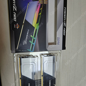 G.SKILL DDR4 3600 CL16 TRIDENT Z NEO 16GB*2 팝니다.