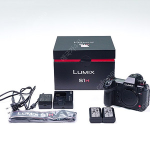 파나소닉 LUMIX 루믹스 S1H 팝니다.