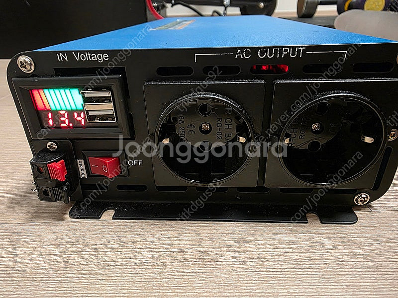 순수정현파인버터12v/3.5k 몬스터인버터 국산 대기전력0 제품 판매해요 4회사용--0