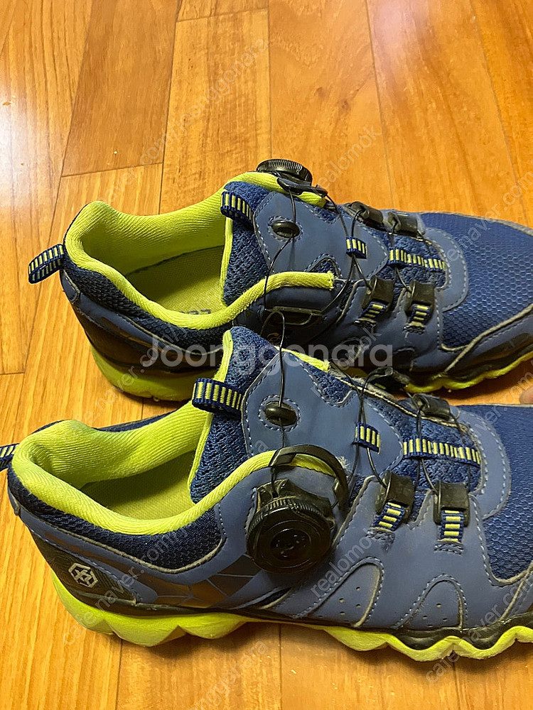 르카프 등산화 230--4