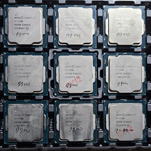 인텔 i7-7700 CPU