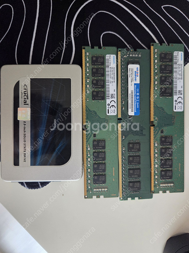 마이크론 MX300,삼성,골든디스크램 DDR4 8,8,...--0