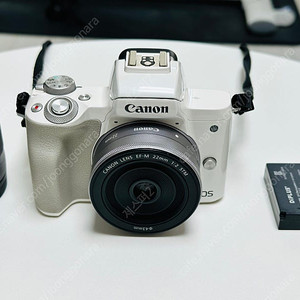 캐논 EOS M50 화이트 더블 렌즈