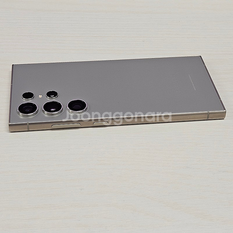 갤럭시S24울트라 티타늄그레이 512용량 깨끗한단말기 A급 92만 판매합니다--5