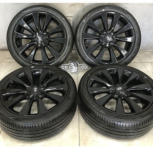 그랜저HG 셀러브리티 블랙 휠타이어 245/40R19