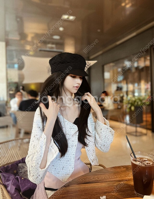 Vy스튜디오 크림 소다칩 트위드 세트 새상품🤍 라비수 ...--1