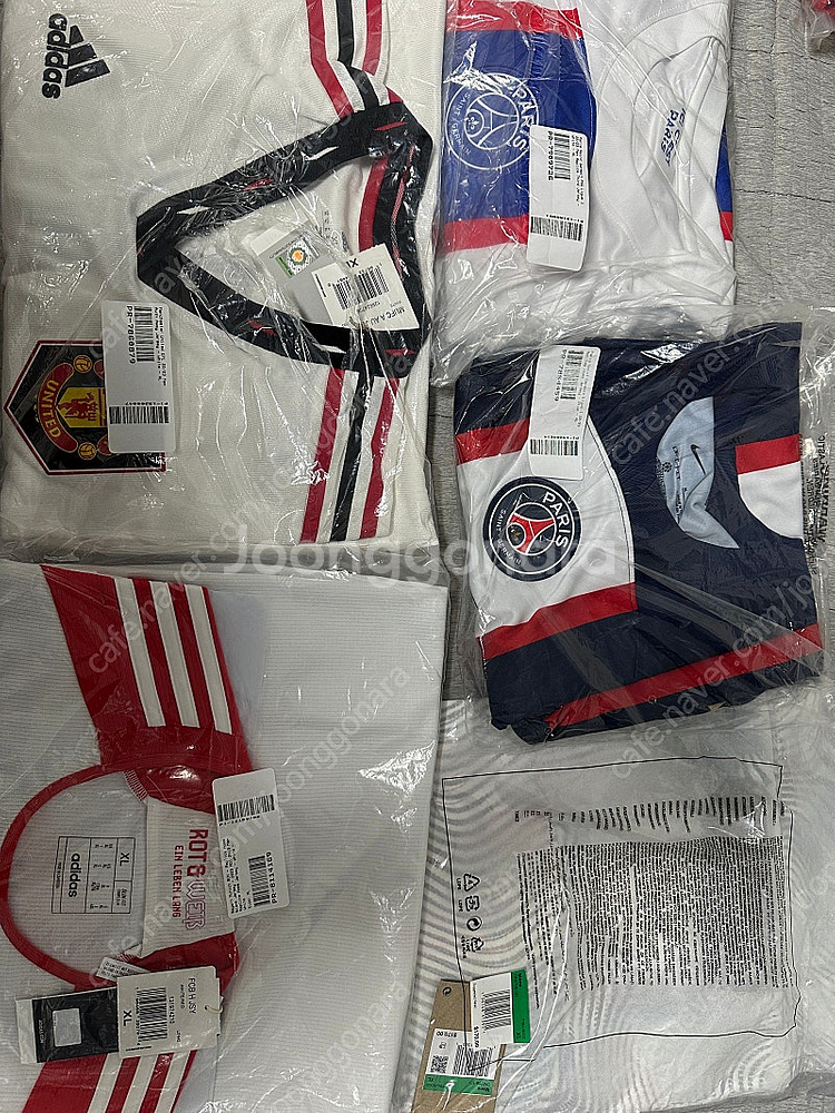 축구 유니폼 판매합니다(psg, 리버풀, 첼시, 맨유,...--8