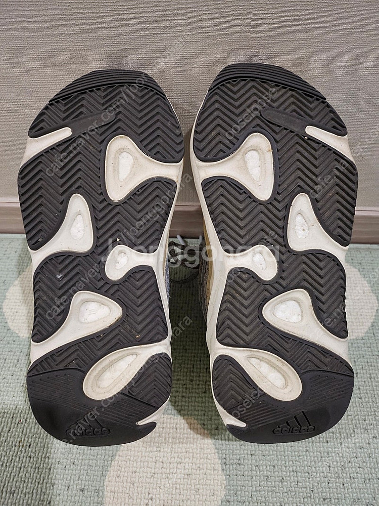 이지부스트700v2 크림--1