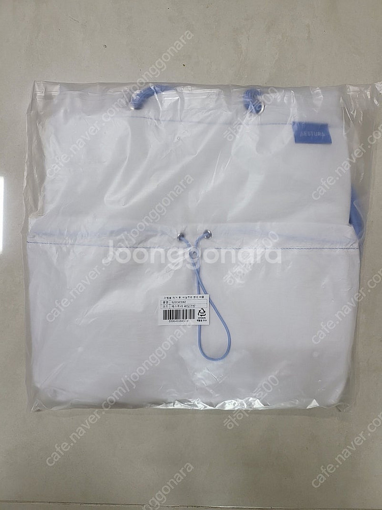 (새상품) 패딩가방 3000원--0
