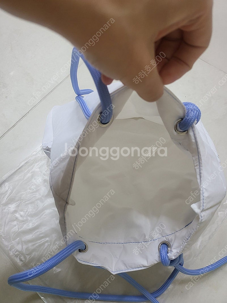 (새상품) 패딩가방 3000원--4