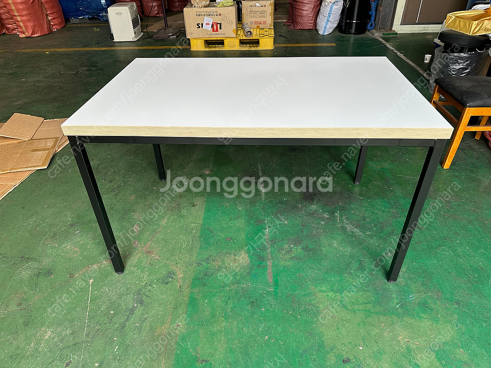 식당 카페 레스토랑 스터디카페 등 깔끔한 업소용 식탁 테이블 화이트자작집성엣지--4