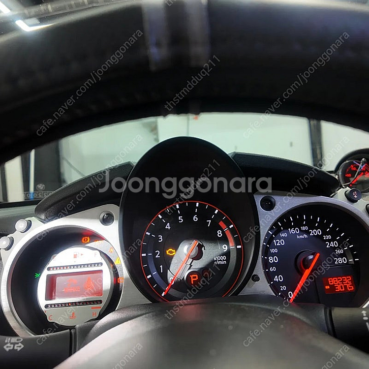370z 09년식 짧은 키로수 판매합니다.--6