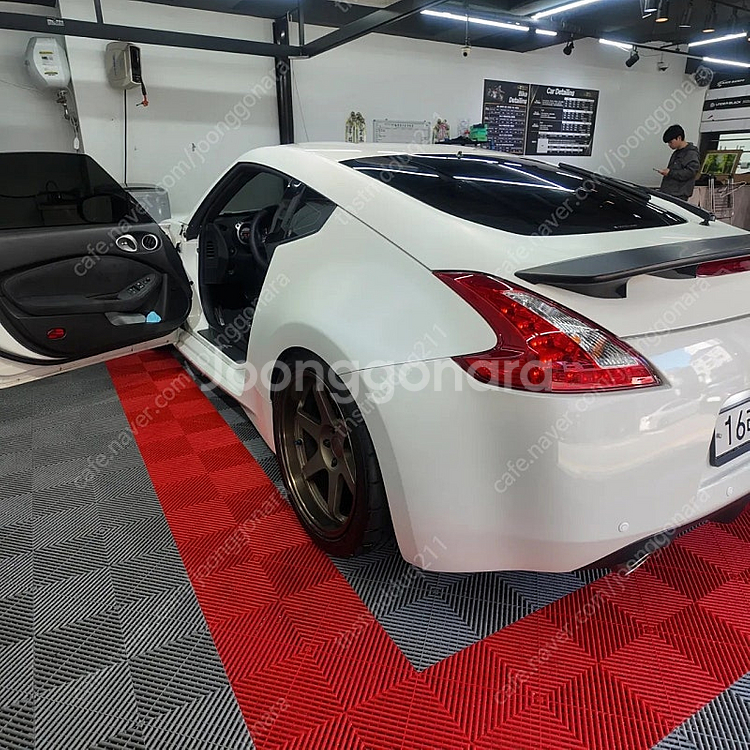 370z 09년식 짧은 키로수 판매합니다.--7