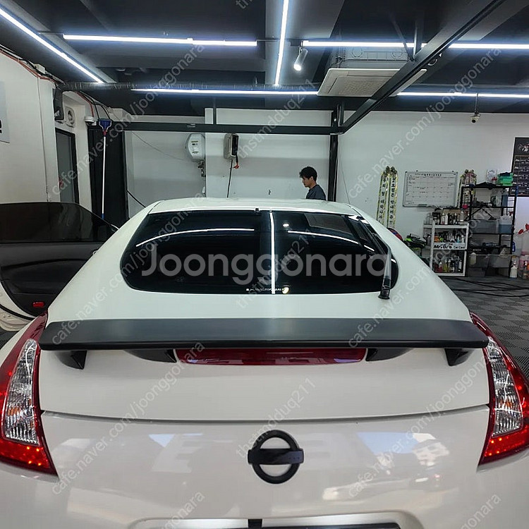 370z 09년식 짧은 키로수 판매합니다.--8