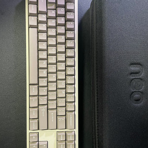 neo70 레트로화이트 + hmx신하이 + 아레백