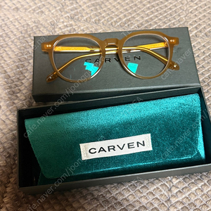 CARVEN 까르뱅 마커스 브라운