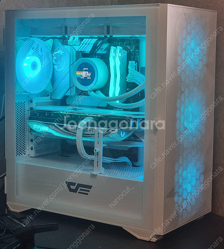 13600K 32GB 4090 본체 / 네오 G8 4K...--1