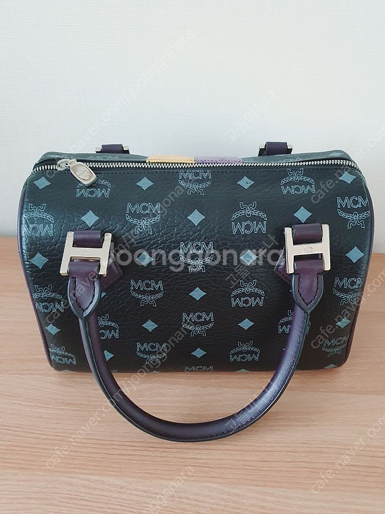 MCM 보스톤 가방 (정품) 판매해요.--1