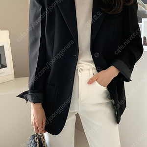 데일리룩 밀라노 블랙자켓