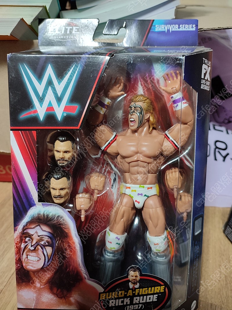 WWE 레슬링 피규어 UFC 피규어 판매합니다