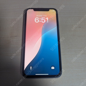 아이폰 xr 화이트 64gb (하자있음)