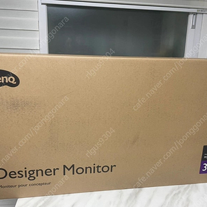 BenQ 벤큐 4k uhd 프로 디자니어용 모니터 팔아요