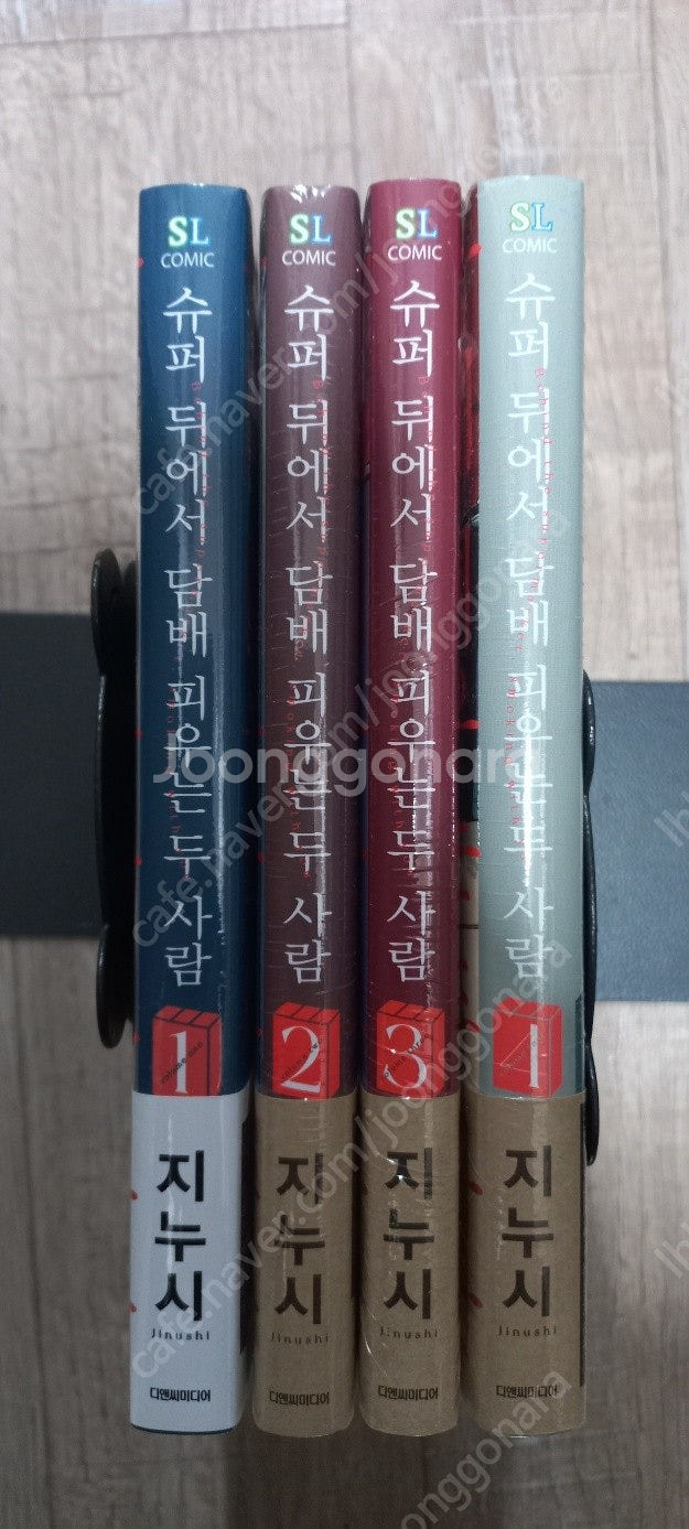 (미개봉) 슈퍼뒤에서담O피우는두사람/ 장난을잘치는타카기...--1