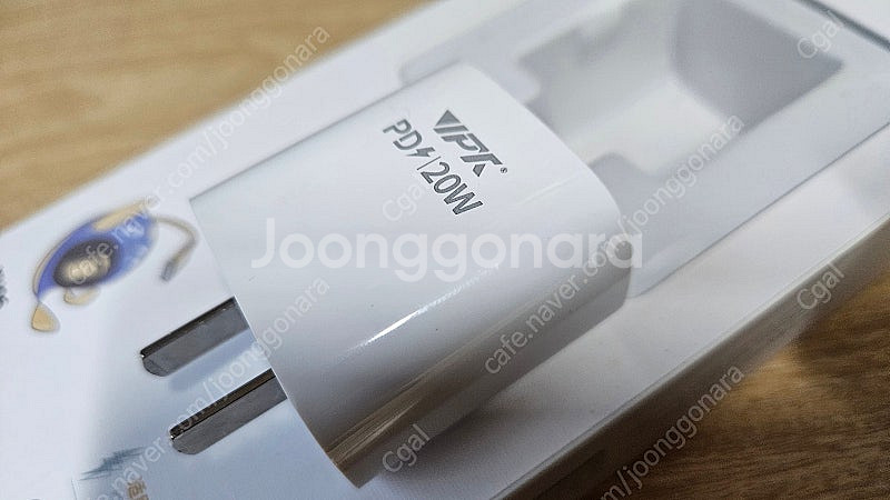 PD 20W 충전기 / 중국 플러그 / USB-C--3