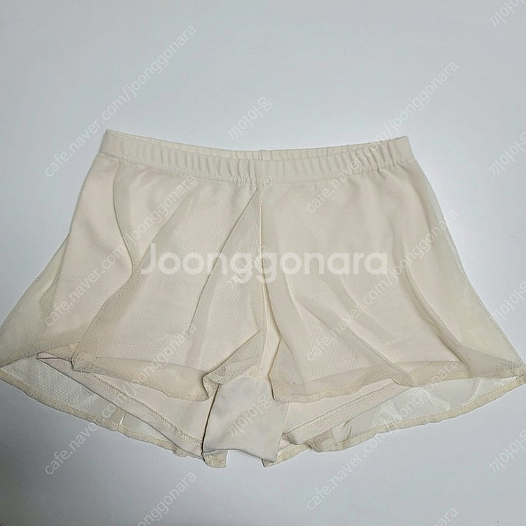 (반택포) 르니끄 폴웨어 매쉬프릴 하의 크림 m--0