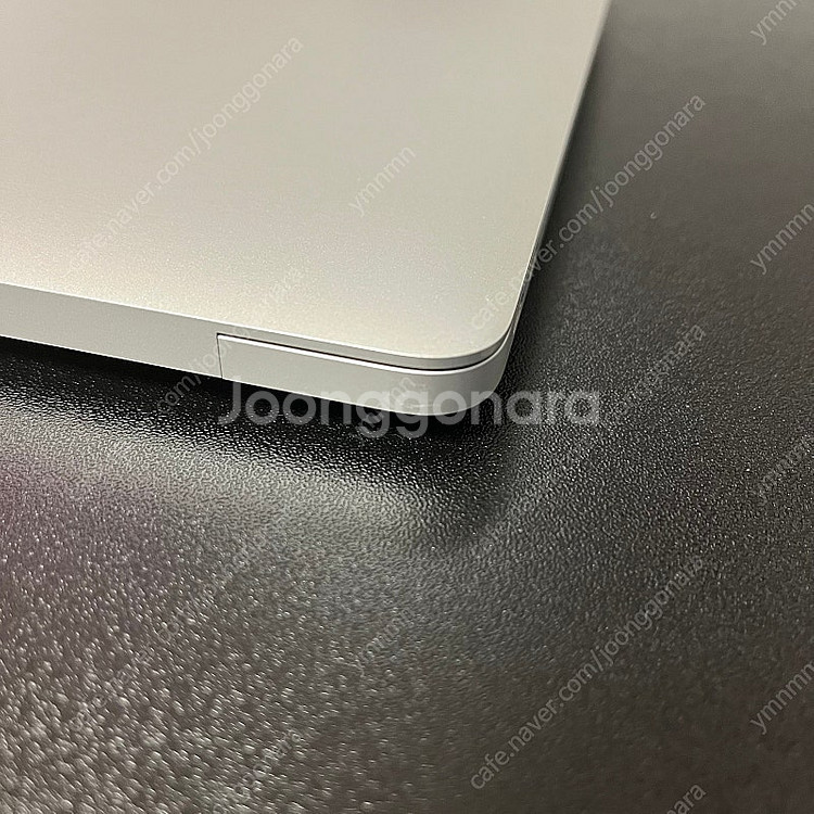 M1 맥북에어 8g 512gb 실버--8