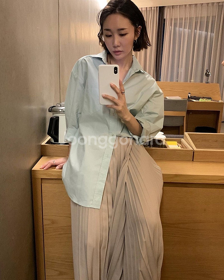 새상품) 더웨이브 코튼 루즈 박시 빌라 셔츠 그레이--2
