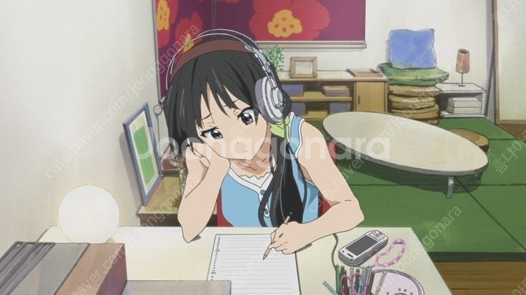 도코모 작동폰 가라케 케이온 미오 휴대폰 피쳐폰 슬라이드폰 폴더폰 갸루폰 y2k--2