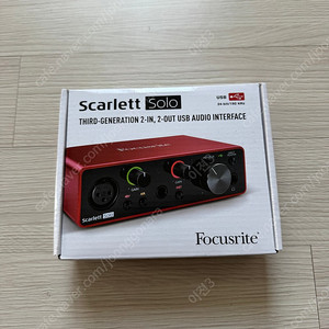 Focusrite 스칼렛 솔로 3세대 급처합니다.