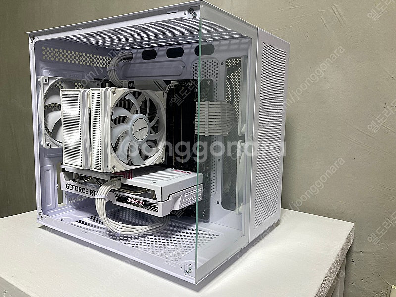 화이트감성 고성능 게이밍 컴퓨터 14600kf rtx4...--0