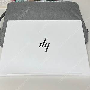 HP 파빌리온 에어로 13인치 노트북 판매합니다. (BE-2082AU) 파우치 포함