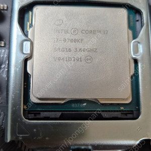 i7-9700KF + z390 보드셋 팝니다.