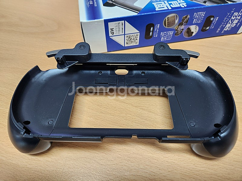 PS VITA 2세대용 L2R2 그립 팝니다.--2