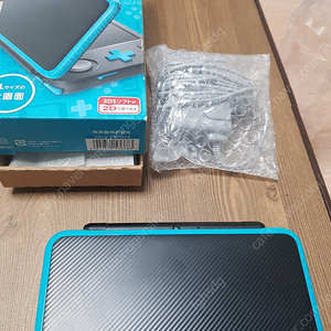 닌텐도 뉴 2DS XL 팝니다 128기가