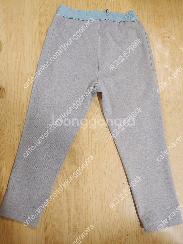 Givy 배기핏 팬츠 베이지 새상품 66--1