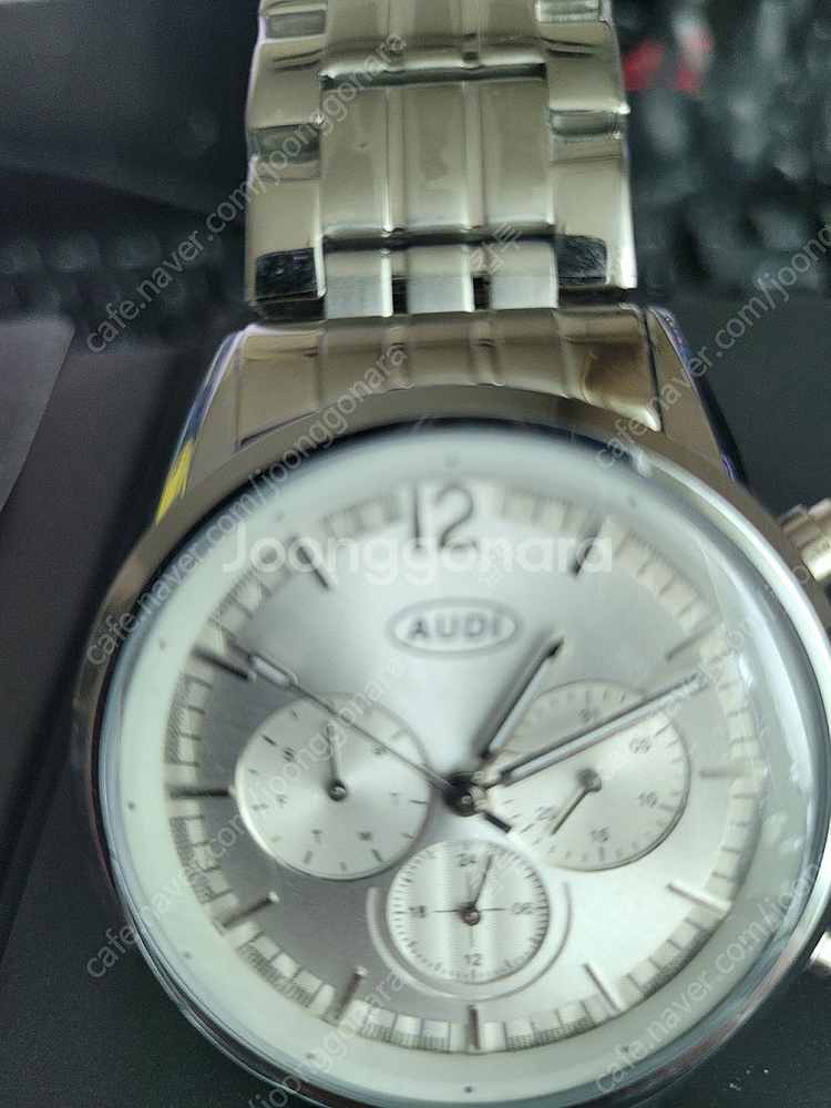 AUDI(아우디) 미착용 시계 가격인하--1