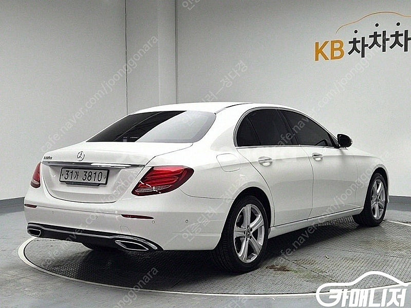 [벤츠]E-클래스 W213 E220d 아방가르드 (5인...--3