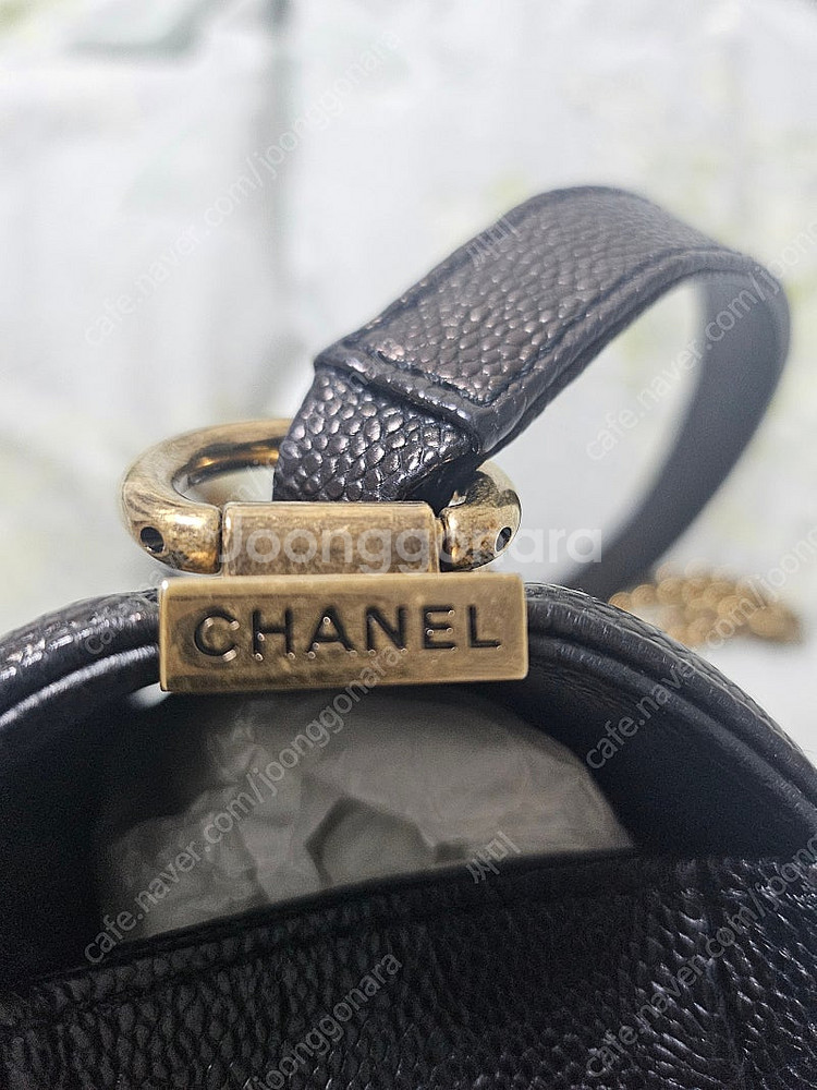 샤넬 보이백 빈티지 미듐 팝니다--5