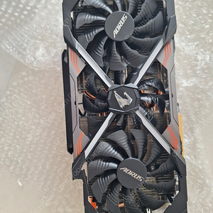 기가바이트 gtx 1080ti 팝니다.