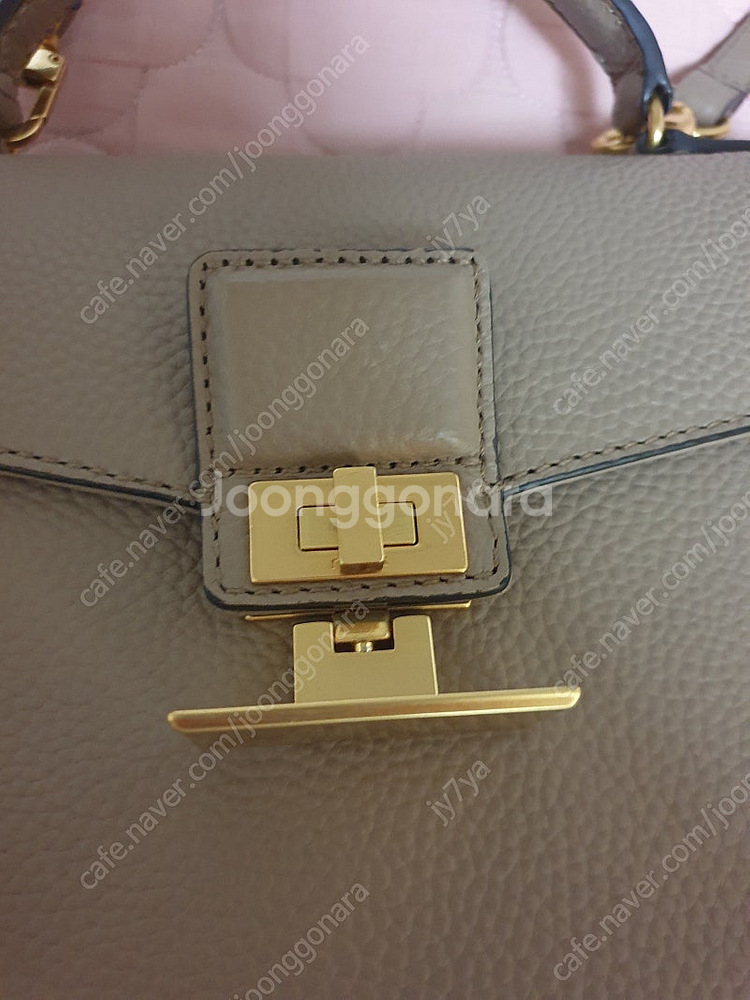 ROSAK 트럼프백 스모크핑크 119,000원--3