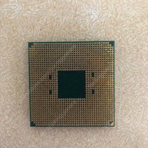 cpu 라이젠 5600x 팝니다