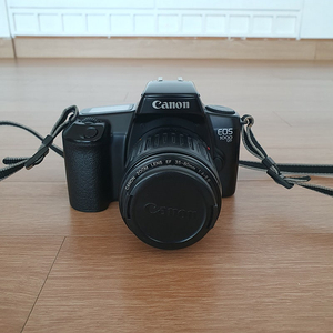 캐논 EOS 1000QD 필름카메라 (배송비,렌즈 포함