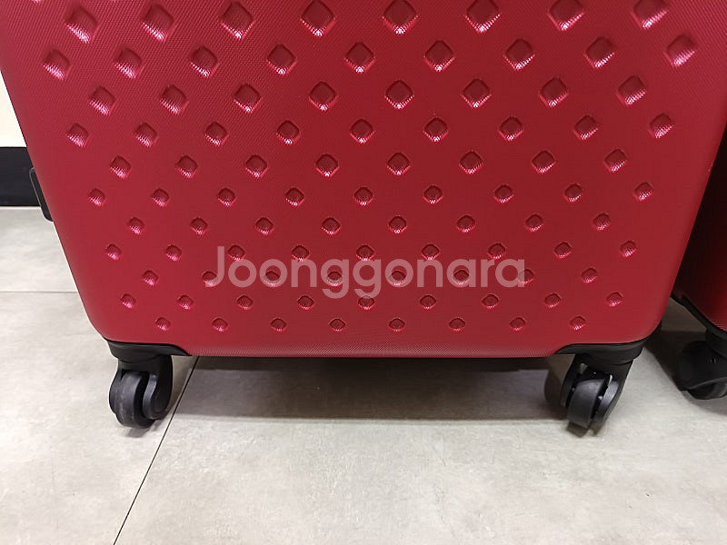 완전 미사용 새상품 28인치 대형 여행용 캐리어 판매해...--4