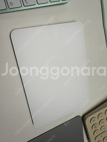 애플 매직 트랙패드 화이트--0
